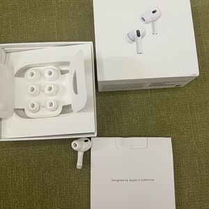 right AirPods Pro- white